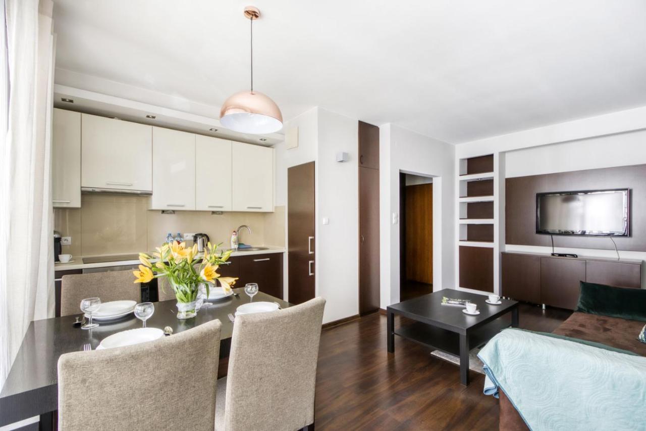 Mg Apartments Siedmiogrodzka Варшава Экстерьер фото