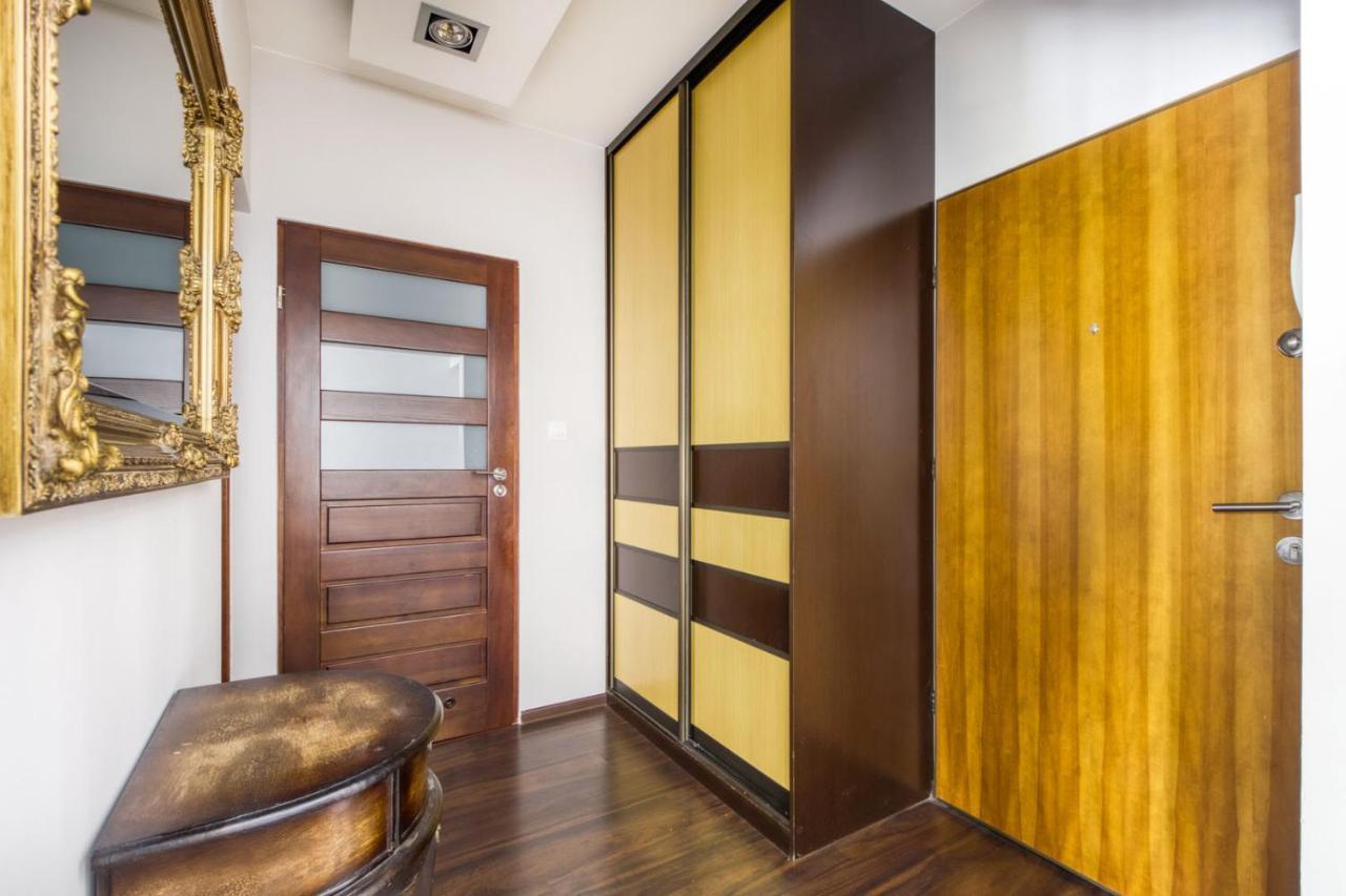 Mg Apartments Siedmiogrodzka Варшава Экстерьер фото