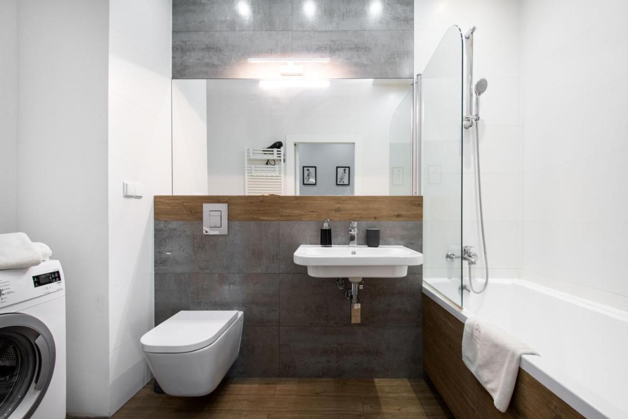 Mg Apartments Siedmiogrodzka Варшава Экстерьер фото