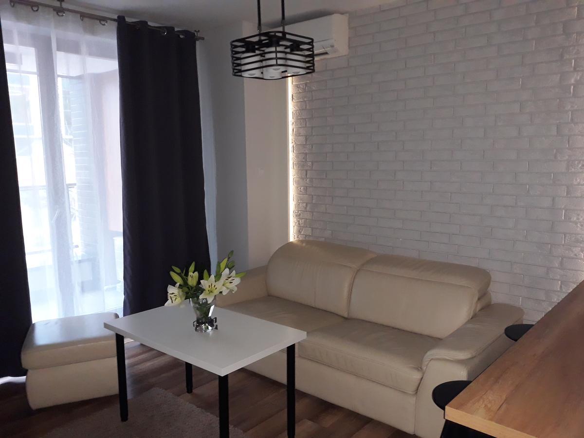Mg Apartments Siedmiogrodzka Варшава Экстерьер фото