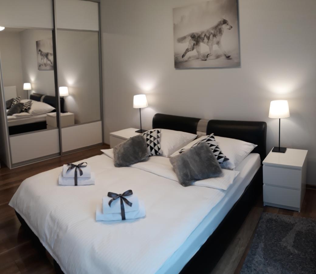 Mg Apartments Siedmiogrodzka Варшава Экстерьер фото