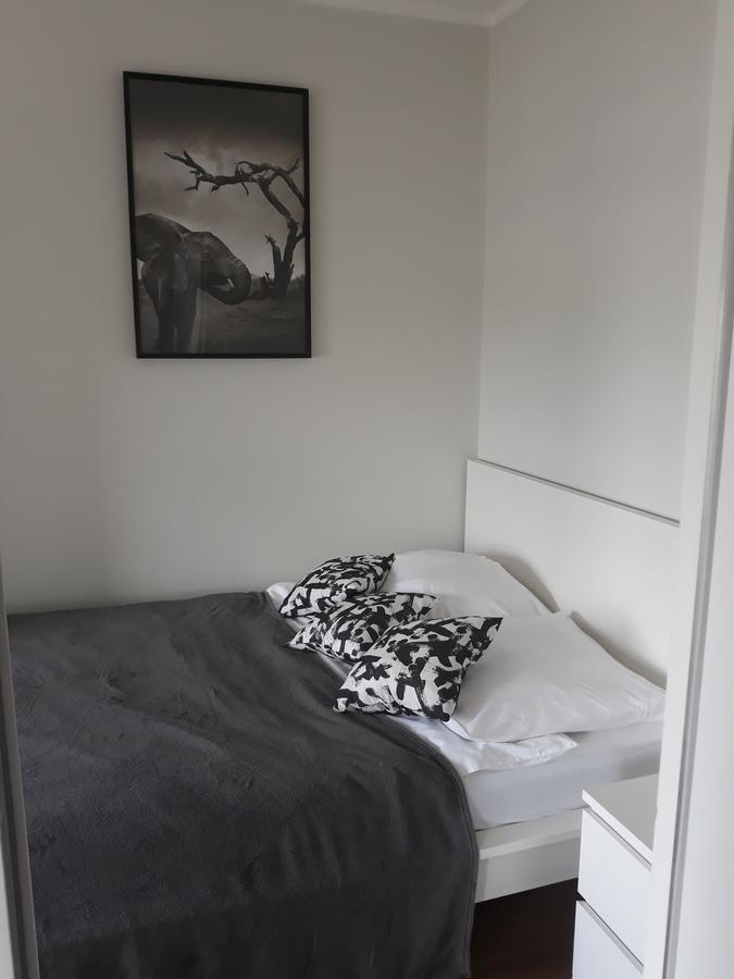 Mg Apartments Siedmiogrodzka Варшава Экстерьер фото